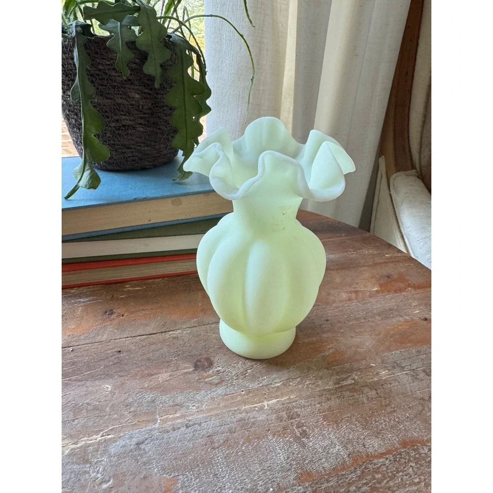 Vintage Fenton Custard Uranium Glass Melon Ruffled Vase Satin Yellow Glows Green